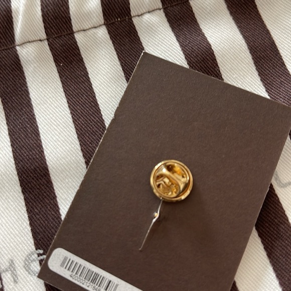 Henri Bendel X Pin - Picture 2 of 2
